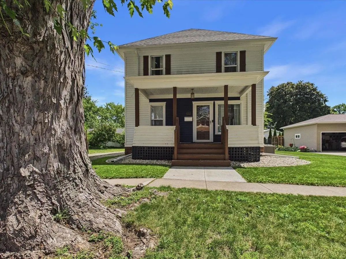 450 2nd Street, Randolph, WI 53956 - #1