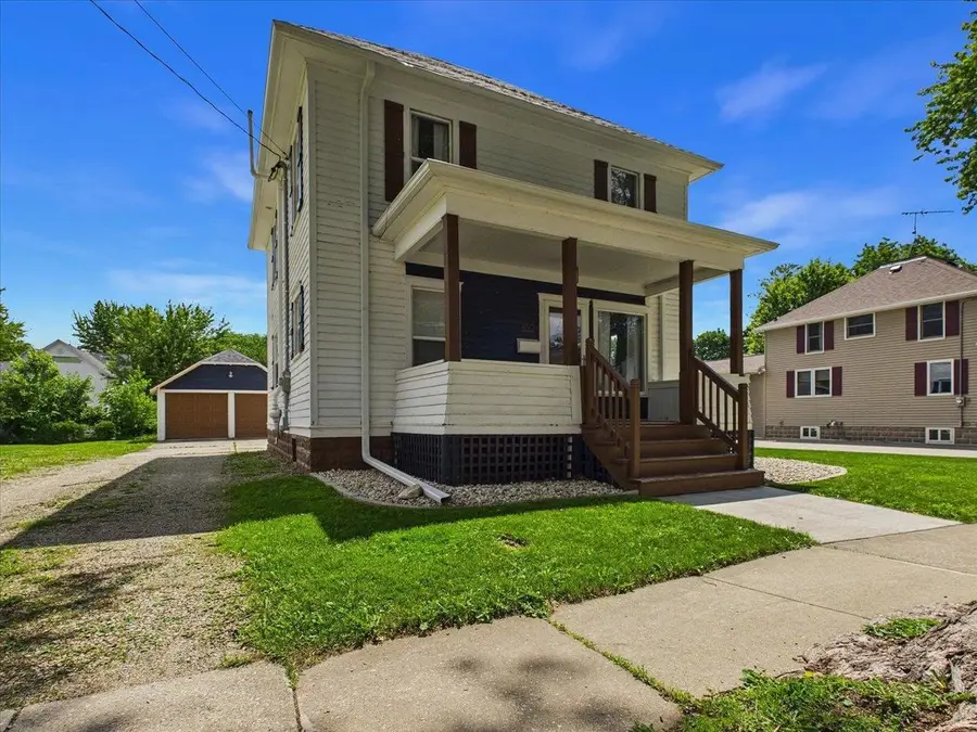 450 2nd Street, Randolph, WI 53956 - #3