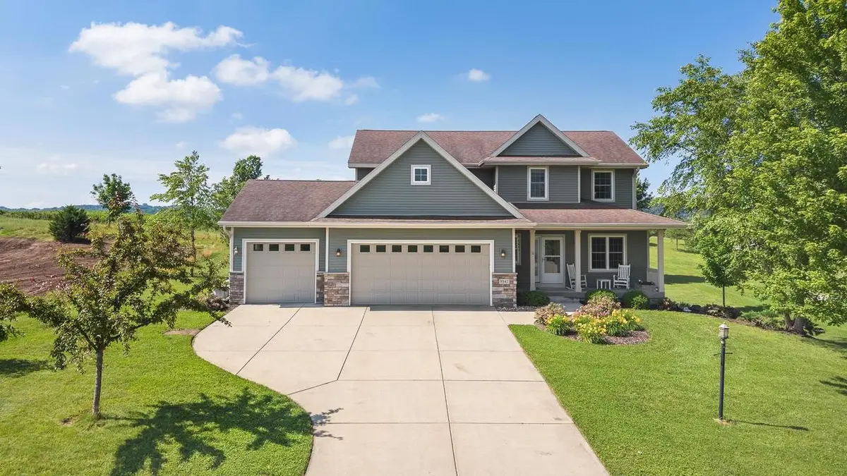 9347 Jenny Lind Lane, Sauk City, WI 53583 - #1