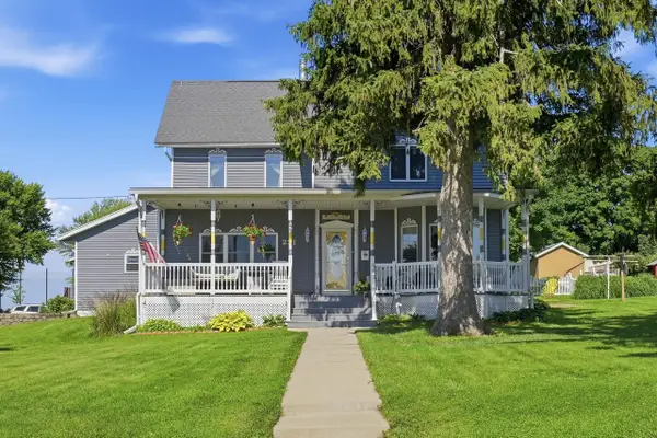 221 S Randolph Street, Cuba City, WI 53807