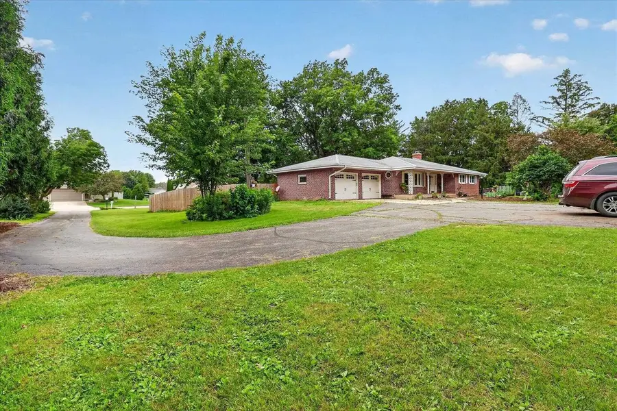 726 Rockshire Drive, Janesville, WI 53546 - #3
