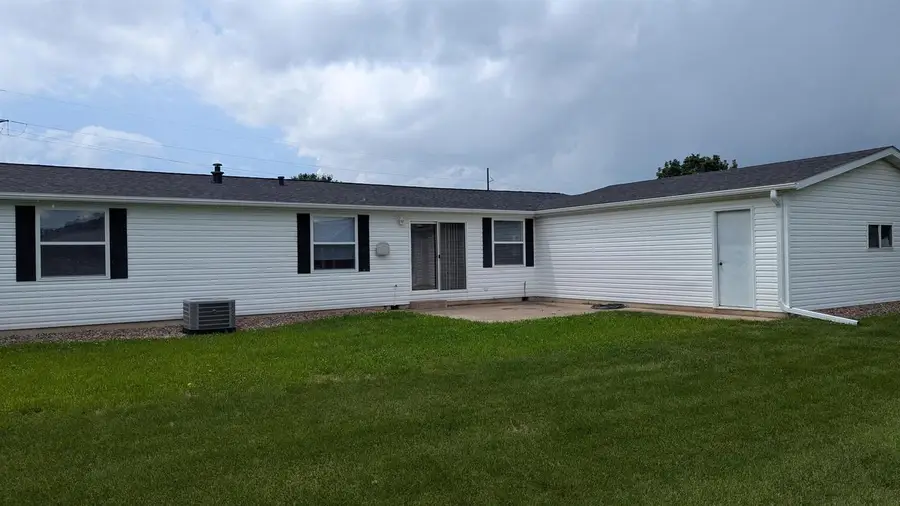 3121 Spruce Street, Holmen, WI 54636 - #2
