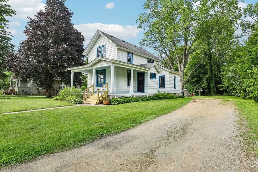 400 E Washington STREET, Lake Mills, WI 53551 - #2