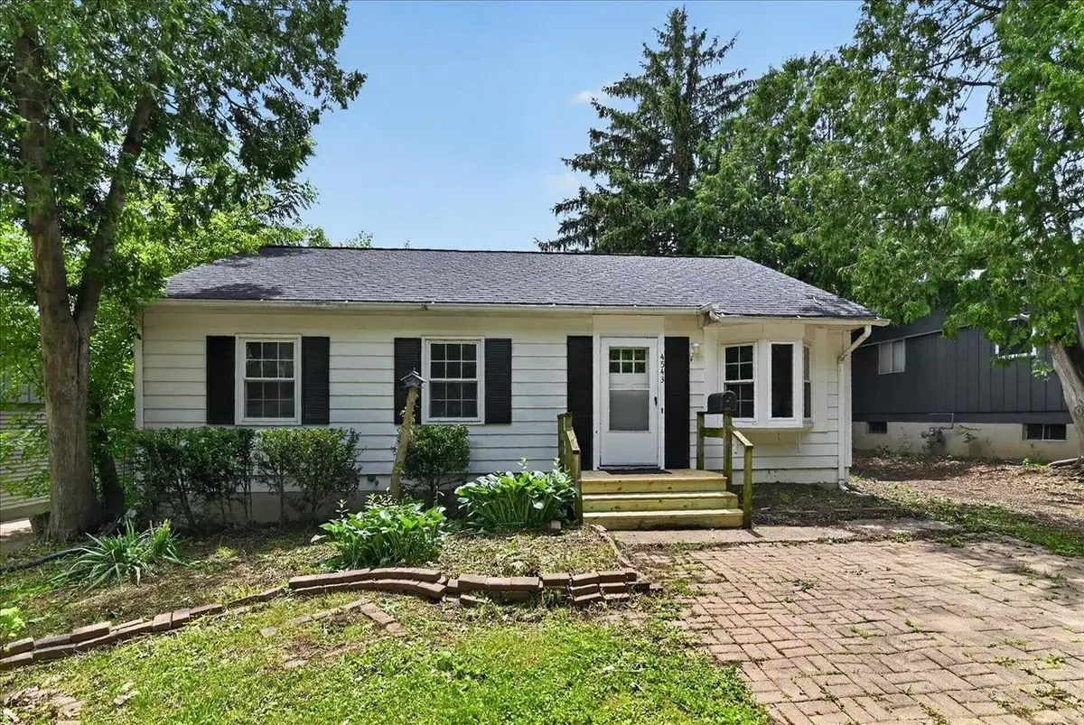 4345 Lilac Lane, Madison, WI 53711 - #1