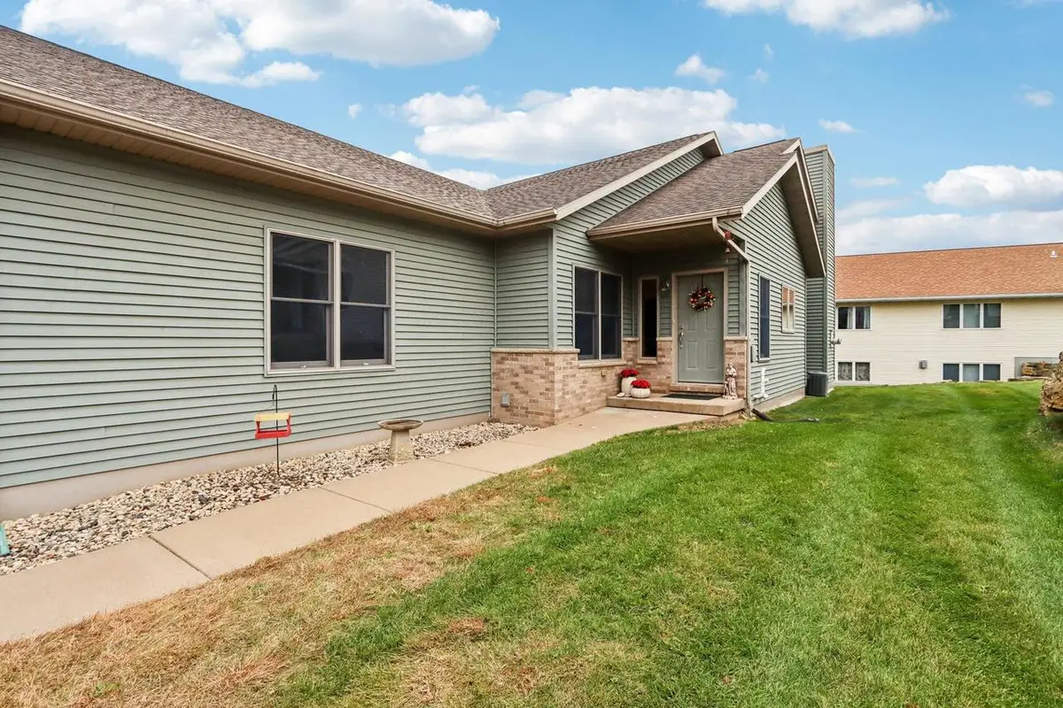 113 Jennifer Circle, Mount Horeb, WI 53572 - #1