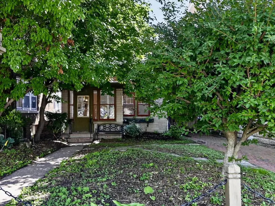 15 S Hancock Street, Madison, WI 53703 - #2