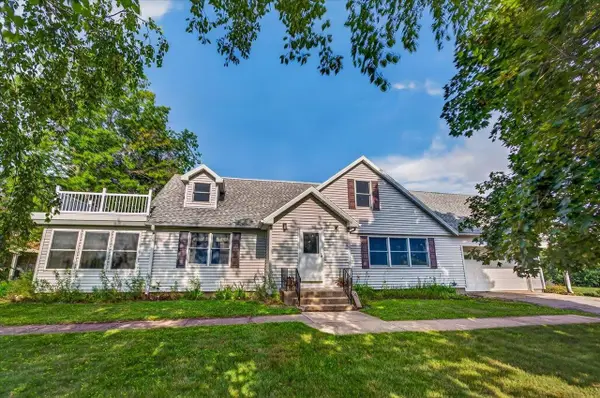 818 River Road, Deforest, WI 53532