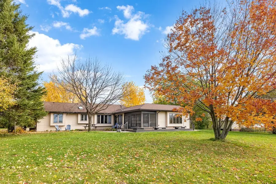 487 County Road FF, Pickett, WI 54964 - #2