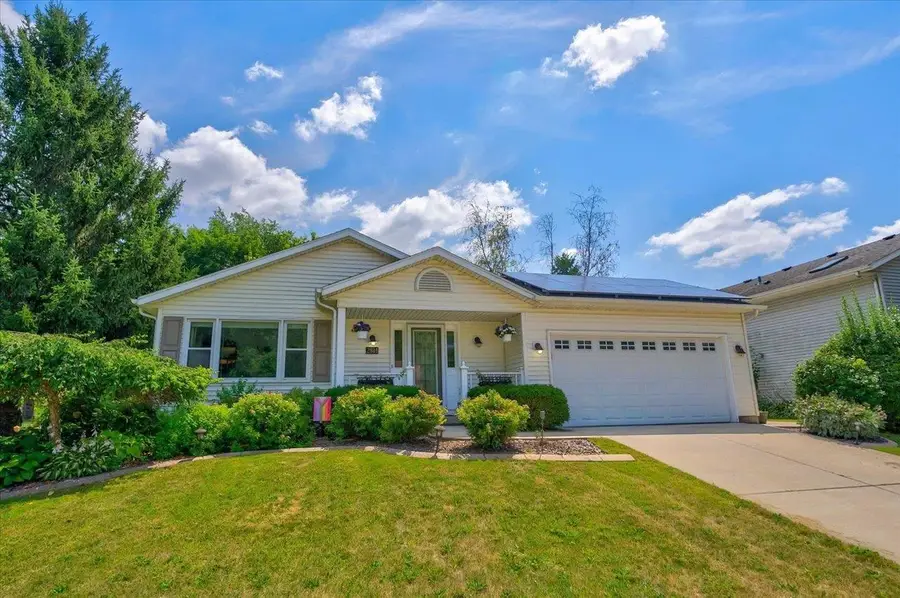 2801 Tucson Trail, Madison, WI 53719 - #3