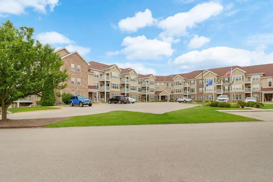 6828 Parkside Circle, Windsor, WI 53532 - #3