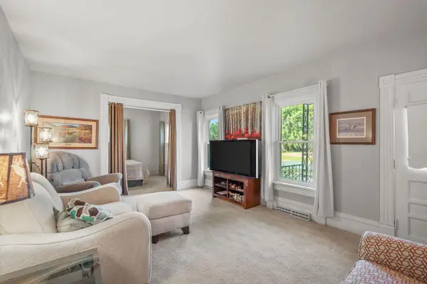 468 River Road, Columbus, WI 53925