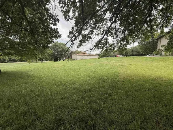 808 Cheshire Court, Freeport, IL 61032