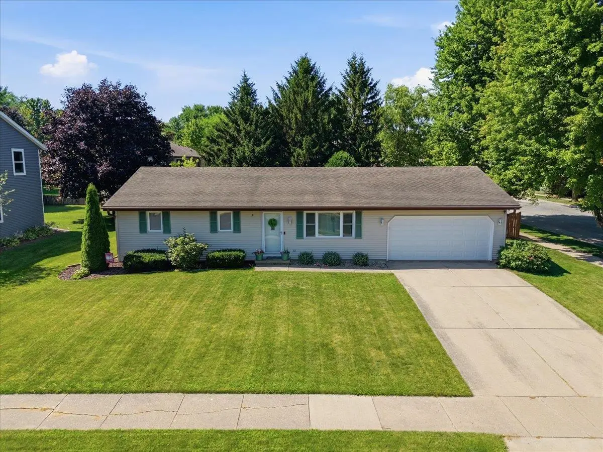941 Foxfield Road, Oregon, WI 53575 - #1