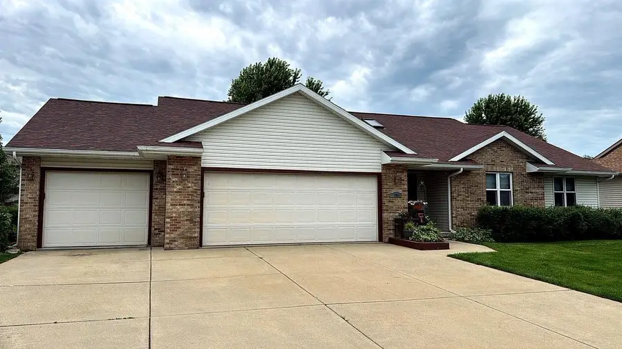 704 Augusta Drive, Waunakee, WI 53597 - #2