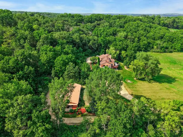9368 & 9370 Union Valley Road, Black Earth, WI 53515