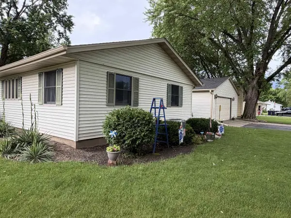 3414 Ruger Avenue, Janesville, WI 53546