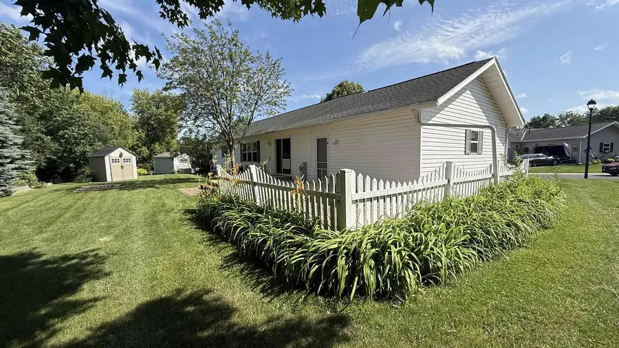 N115W20994 Brookside Drive, Germantown, WI 53022 - #3