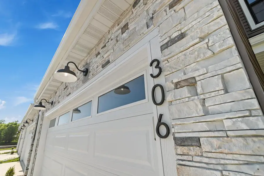 306 Willow Street #306, Pardeeville, WI 53954 - #2