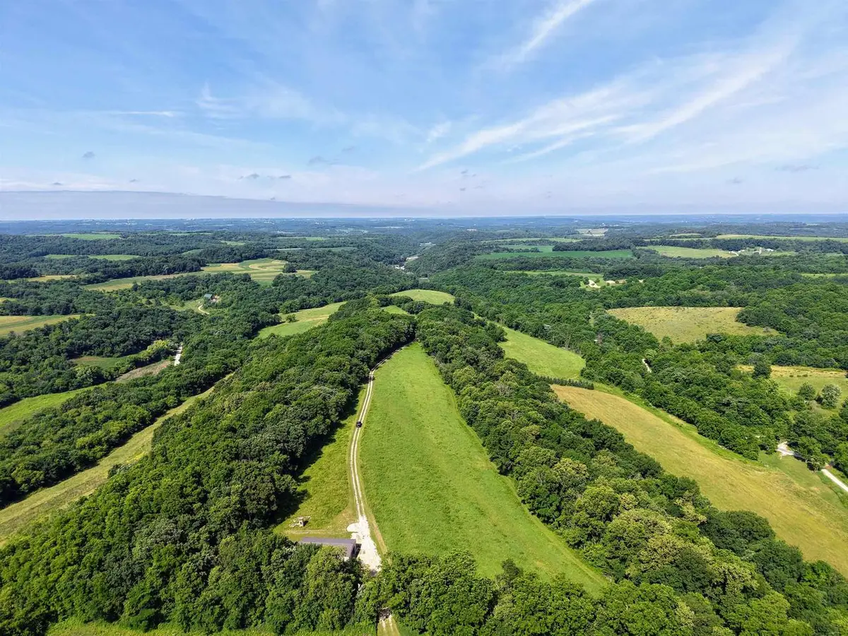 6050 Pine Knob Road, Boscobel, WI 53805 - #1