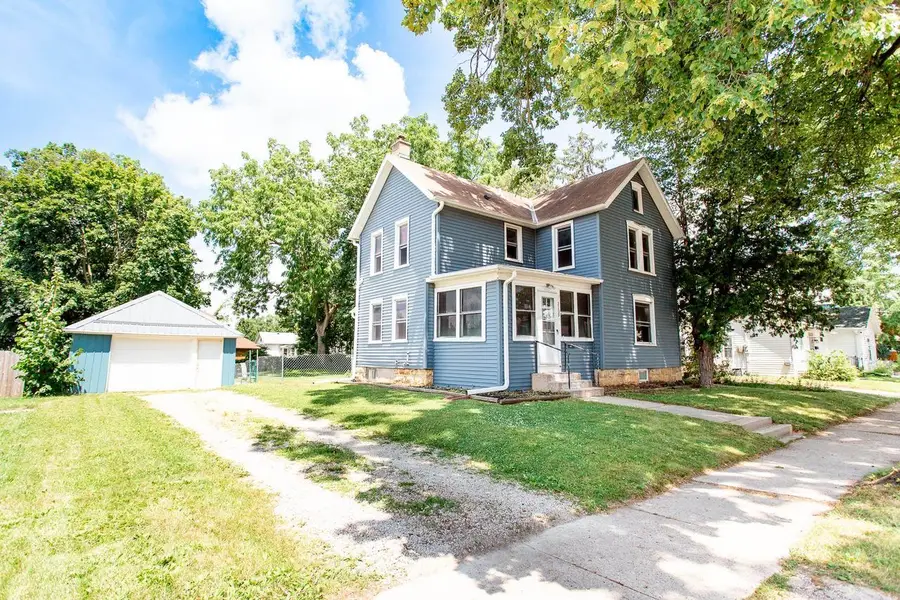 2109 16th Street, Monroe, WI 53566 - #2
