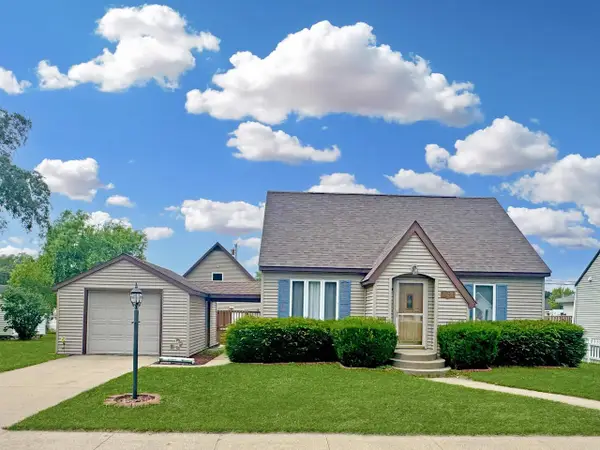323 S Ohio Street, Prairie Du Chien, WI 53821
