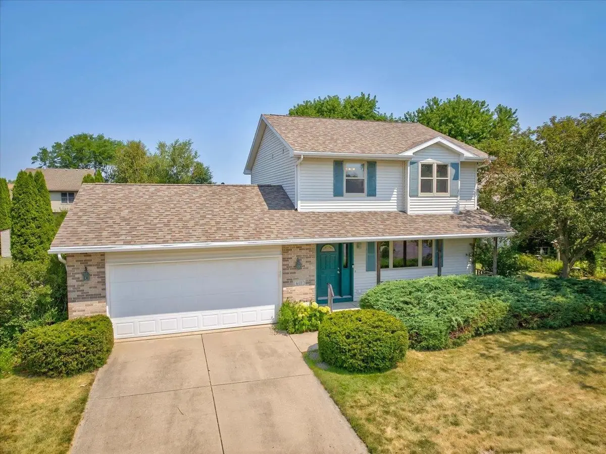617 Windward Way, Oregon, WI 53575 - #1
