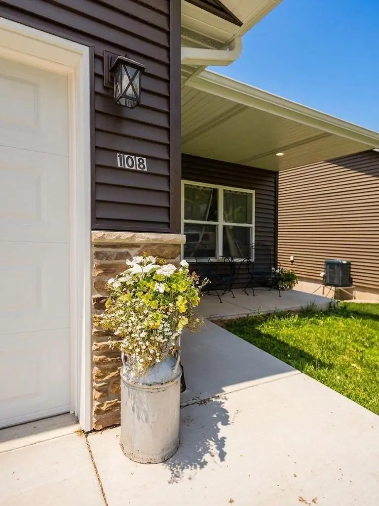 108 S Green Street, Argyle, WI 53504 - #3