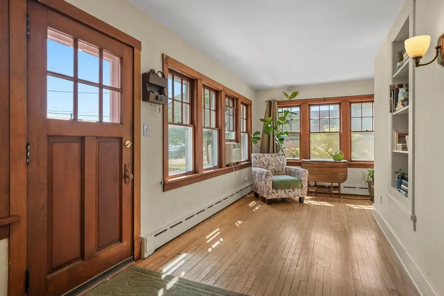 916 Giles Street, Stoughton, WI 53589 - #3