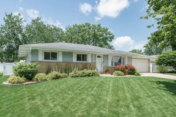 1147 Ontario Drive, Janesville, WI 53545