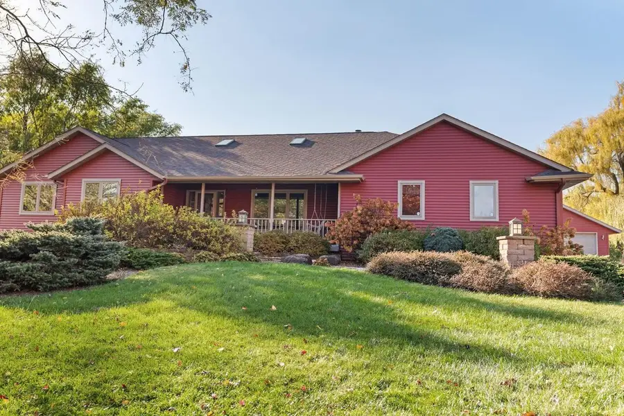 8109 N Robert Drive, Evansville, WI 53536 - #3