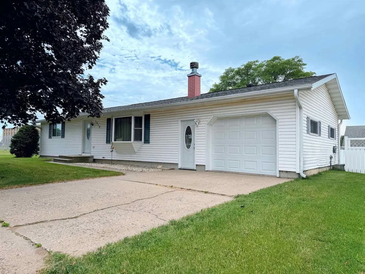 1317 S 5th Street, Prairie Du Chien, WI 53821 - #1