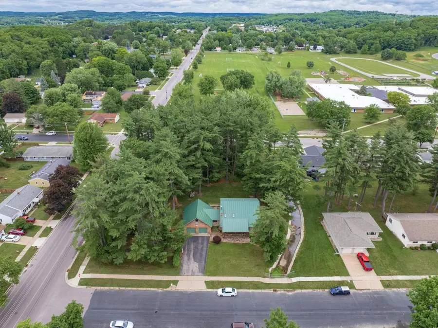 1107 7th Street, Reedsburg, WI 53959 - #2