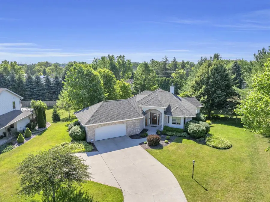 N6141 Woodland Meadows DRIVE, Sheboygan, WI 53083 - #3