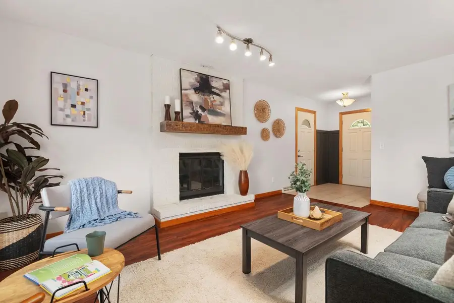 1 Keighley Circle, Madison, WI 53719 - #2