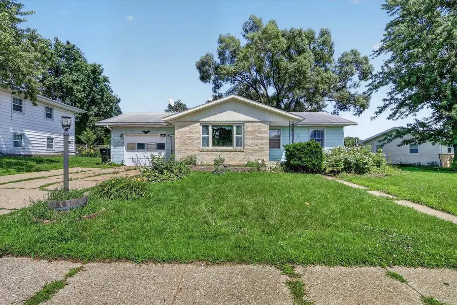 1941 Masters Street, Beloit, WI 53511 - #2