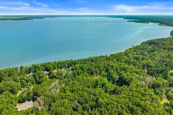 1813 Badger Court, Arkdale, WI 54613