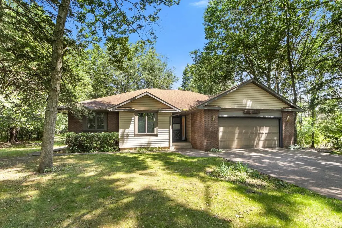 S3660 N Bent Tree Drive, Baraboo, WI 53913 - #1