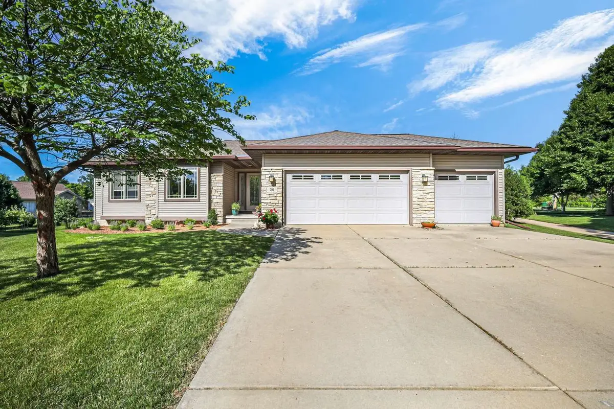 36 Fawn Ridge Circle, Middleton, WI 53562 - #1
