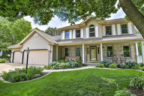 439 Acadia Way, Verona, WI 53593