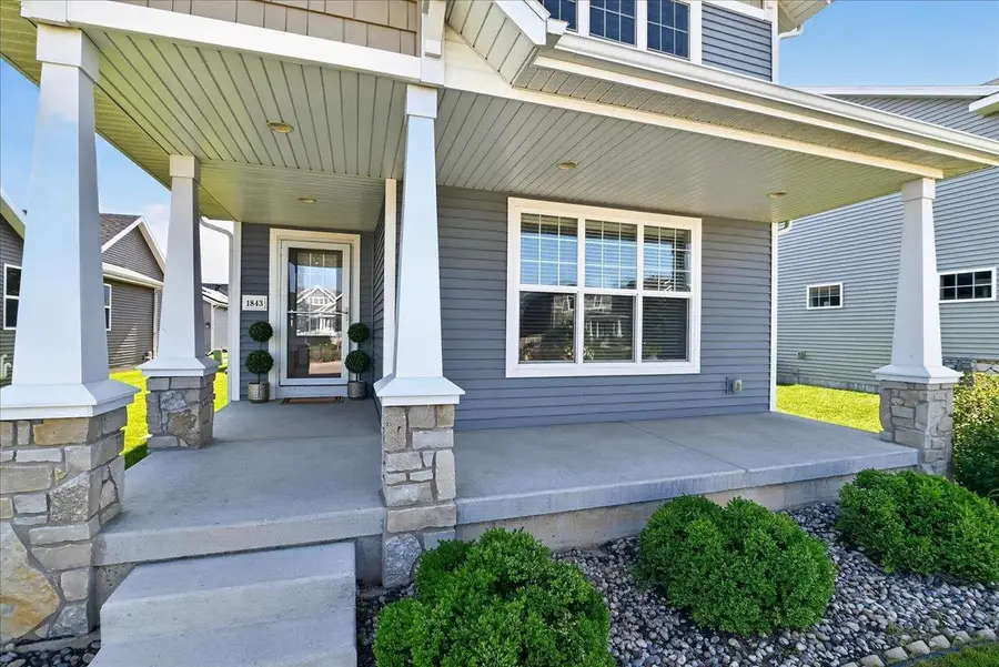 1843 Autumn lake Parkway, Madison, WI 53718 - #2