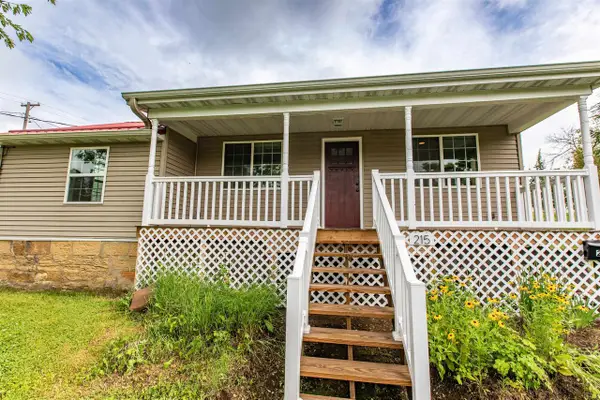 215 5th Street, Mineral Point, WI 53565