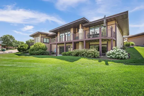 13 Tailwind Court, Verona, WI 53593