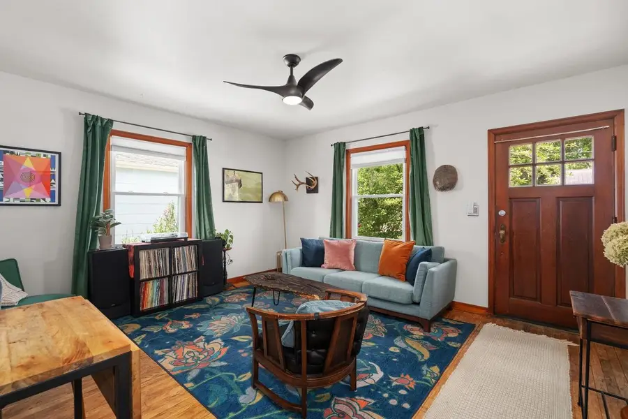 2625 East Lawn Court, Madison, WI 53704 - #2