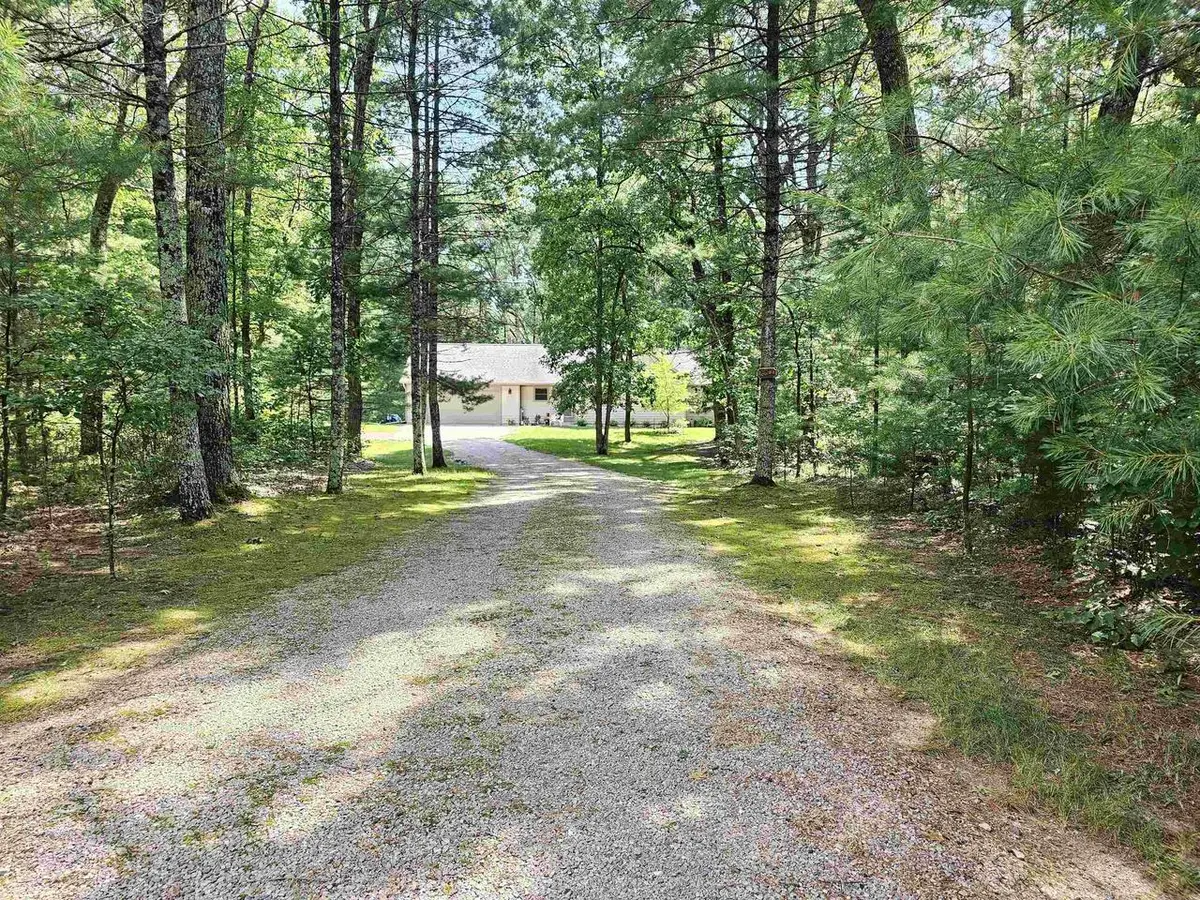1809 S Badger Lane, Arkdale, WI 54613 - #1