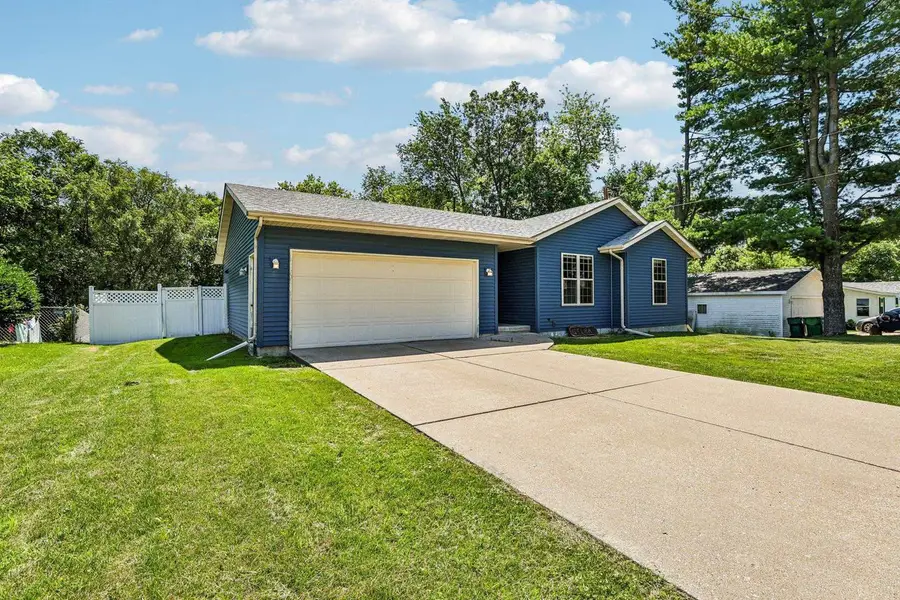 210 Sterling Drive, Edgerton, WI 53534 - #3