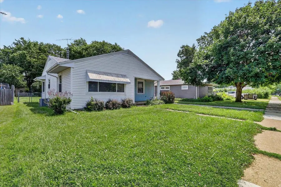 1239 S Terrace Street, Janesville, WI 53546 - #2
