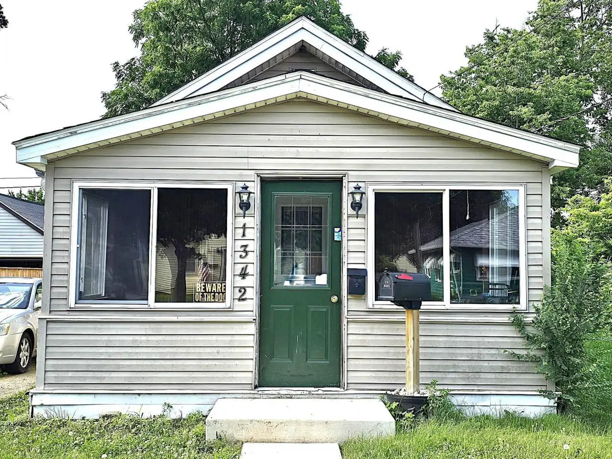 1342 Kenwood Avenue, Beloit, WI 53511 - #1