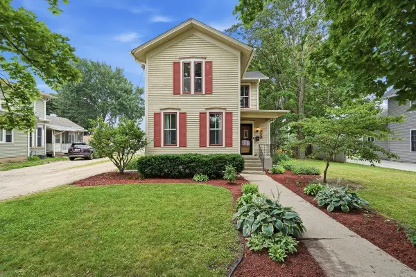 318 S 2nd Street, Evansville, WI 53536