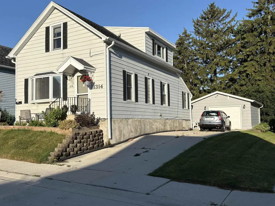 1314 S 24th Street, Sheboygan, WI 53081 - #2
