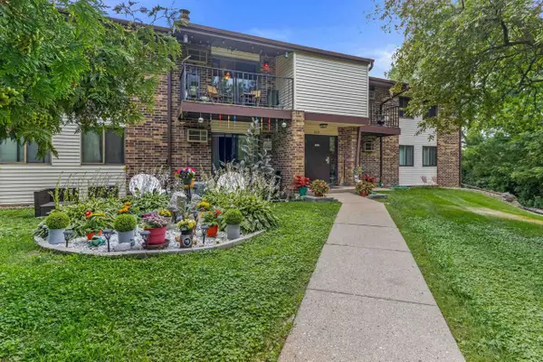 1015 N Sunnyvale Lane #E, Madison, WI 53713
